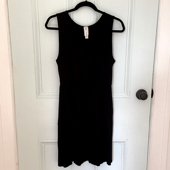 🌟 3 FOR $25 🌟 Vanilla Bay Sleeveless Dress - Picture 1 of 4